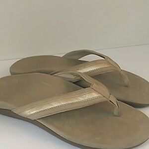 Classic‎ Beige Comfort Flip Flops Casual Beach Sandals Summer Thong Slippers